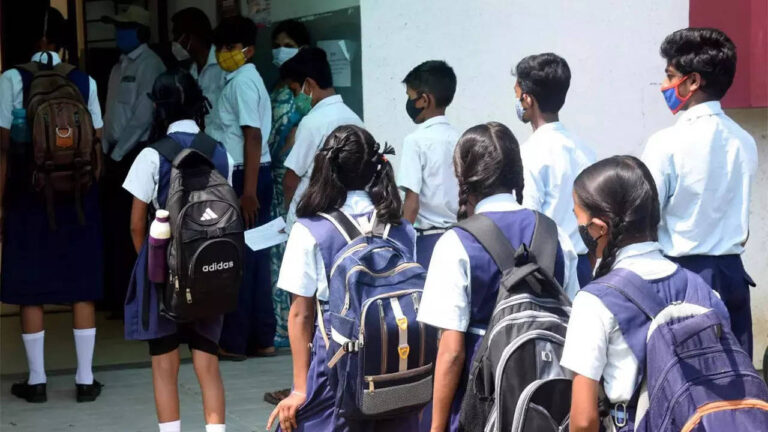 Read more about the article 8 ਦਿਨਾਂ ਤੱਕ ਬੰਦ ਰਹਿਣਗੇ ਪੰਜਾਬ ਦੇ ਸਾਰੇ ਸਕੂਲ